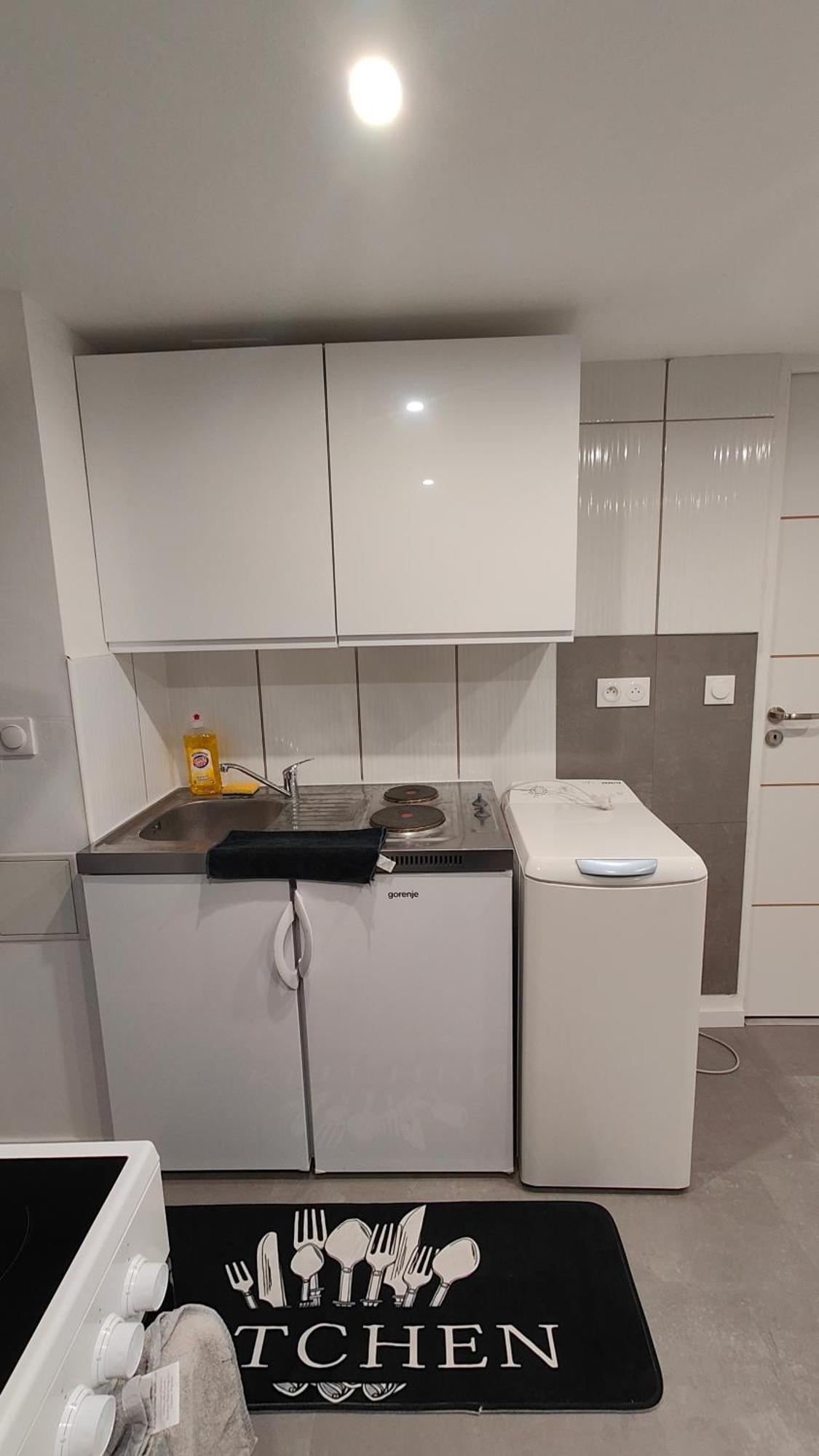 Bel Appartement F2 Entierement Renove ซิลิสตาต์ ภายนอก รูปภาพ