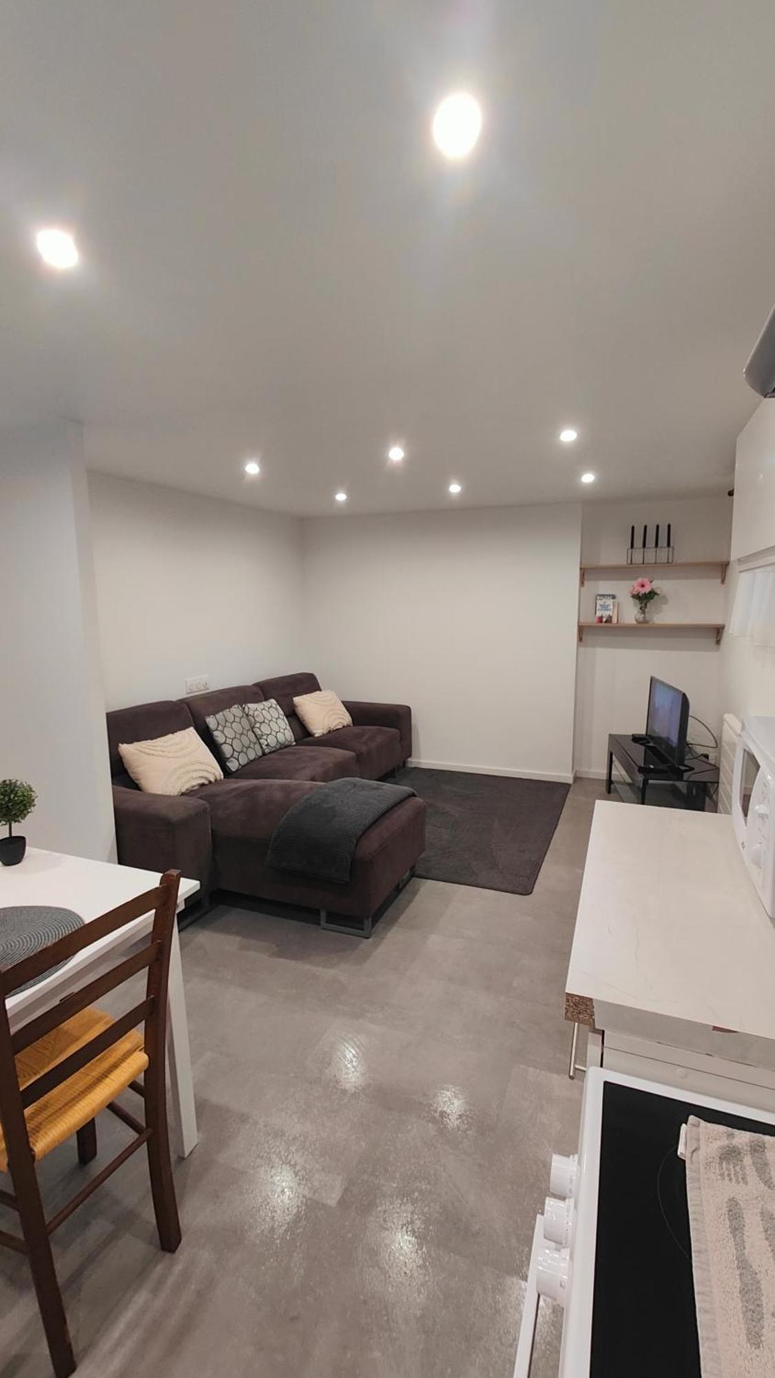 Bel Appartement F2 Entierement Renove ซิลิสตาต์ ภายนอก รูปภาพ